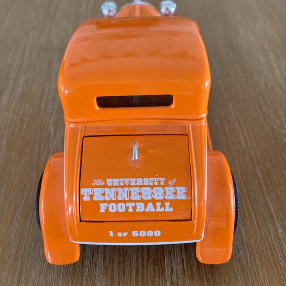 University of Tennessee model bank car - Picture 4 of 6